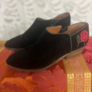 Women Lucky Brand Suede Ankle Booties
